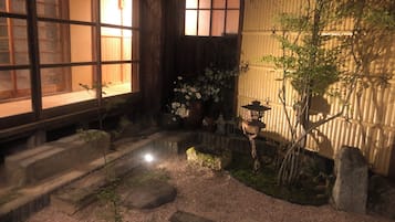 外部細節