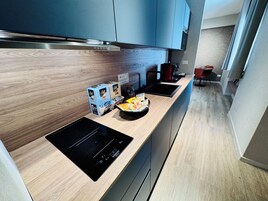 Luxury Room | Private kitchen | Espresso maker, coffee/tea maker, electric kettle