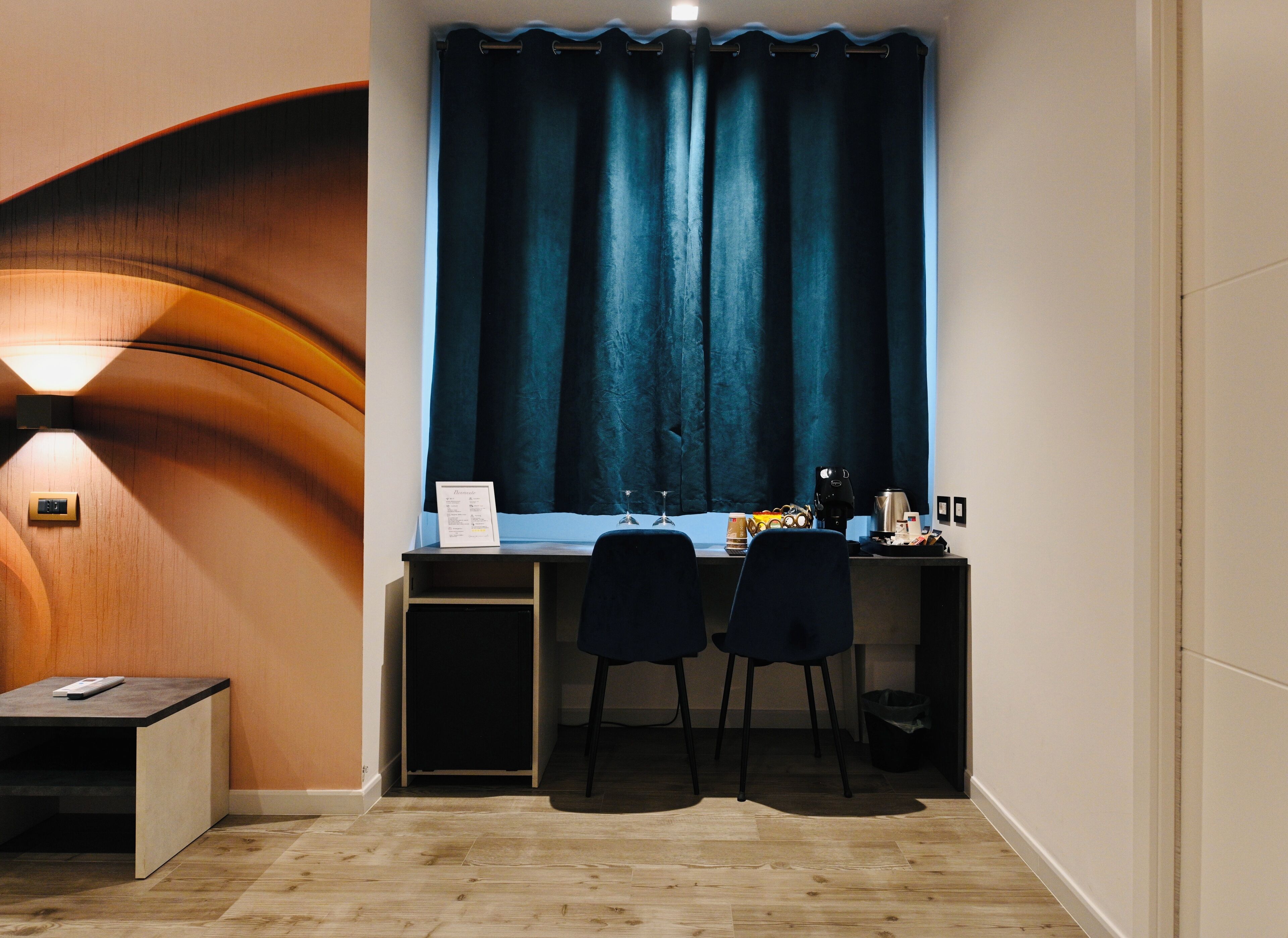 Chambre Triple Deluxe | Coin séjour