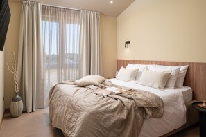4 bedrooms, iron/ironing board, WiFi, bed sheets - Villa Terra Dalmatica heated pool jacuzzi sauna (Sikovo)