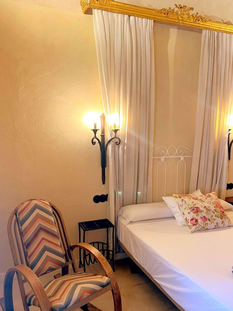 La Casa del Reloj 4 Two Bedroom Apartment, Sleeps 8 El Puerto de