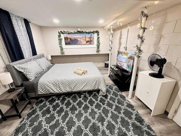 1 habitación, tabla de planchar con plancha, wifi y ropa de cama 