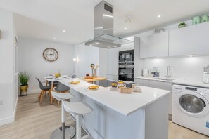 Microwave, oven, dishwasher, high chair - 2 Bed in Woolacombe (oc-c29467) (Woolacombe)