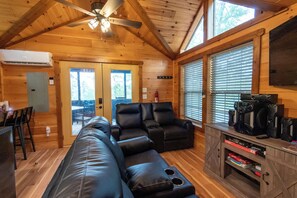 Romantic Cabin, Kitchen, Mountain View | Living area - The Timber Cabin (Marshall)