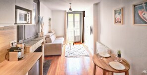 تلفزيون ذكي