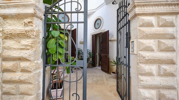 Exterior detail - A CASA DI BARBARA Comfort and Tradition in the Heart of Galatina (Galatina)