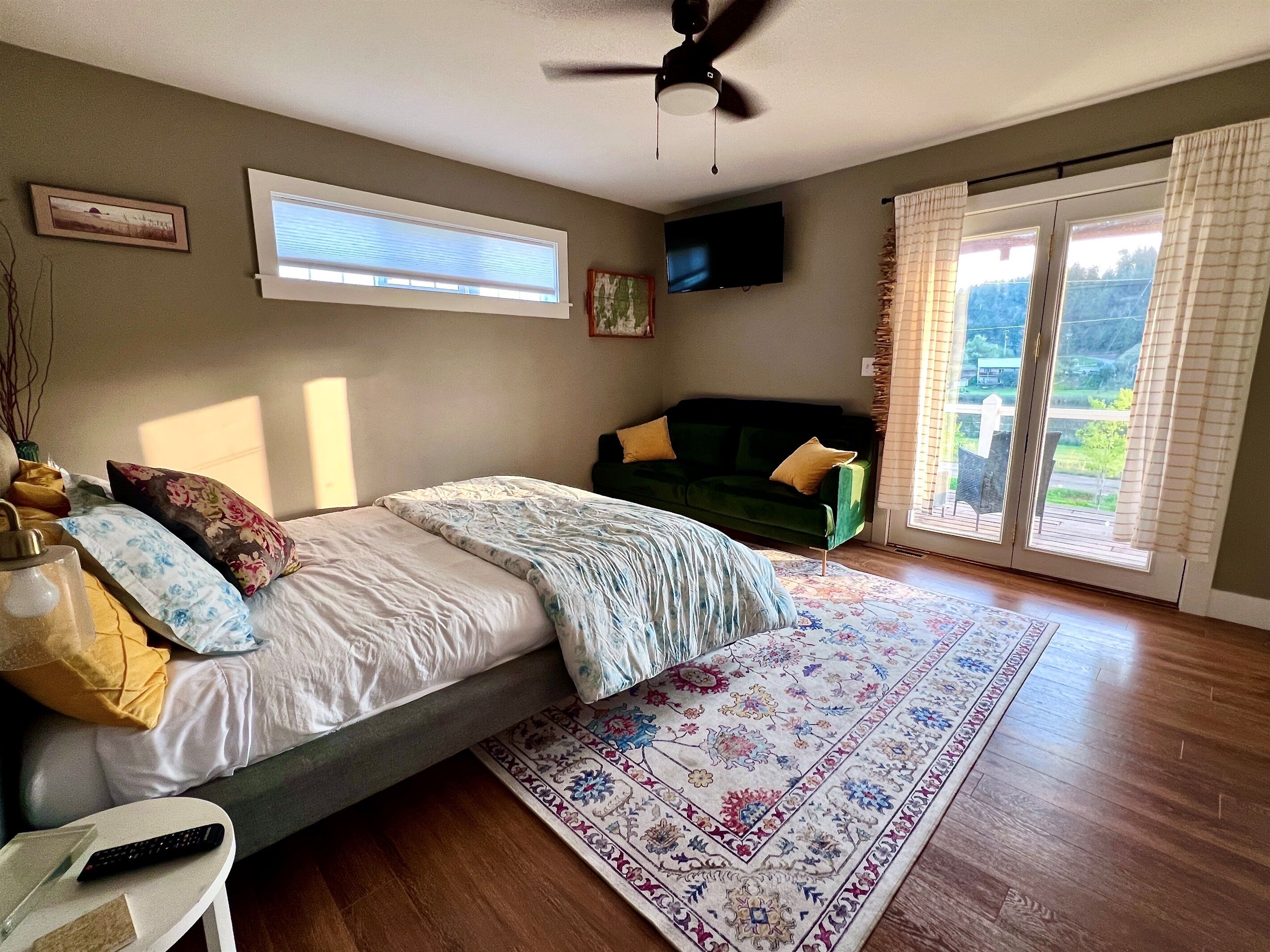 4 chambres, fer et planche à repasser, lit parapluie, Wi-Fi gratuit