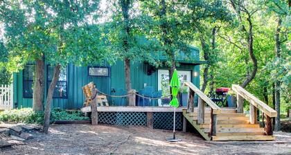 Shawnee Cabin w/ On-Site Reservoir Access!