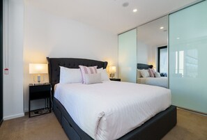 2 bedrooms, iron/ironing board, WiFi, bed sheets