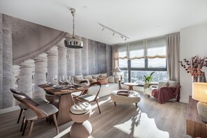 Unclassified image, 4 of 41, button - Malaga Skyline 1 Pool & Parking Free (Málaga)