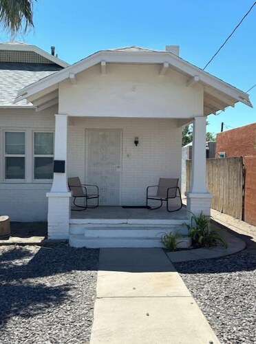 Remodeled 2 Bedroom Duplex
