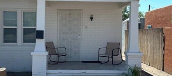 Remodeled 2 Bedroom Duplex
