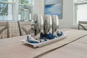 Dining - Seaspray: Pool! Sleeps 26! Beach access! (Destin)