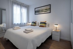 2 soverom, strykejern/-brett, wi-fi (inkludert) og sengetøy