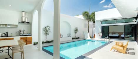 Three-Bedroom House | Private pool