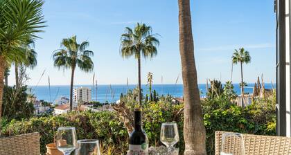 Amazing Pool and Garden Apartment by Costarentals - Ref 253