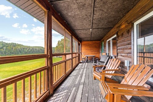 Black Rapids - Pacific Lodge