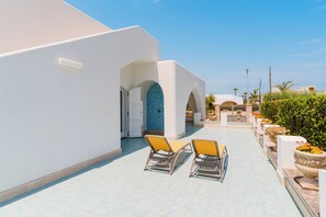 Terrace/patio - Villa Giusy 2 by BarbarHouse (Mancaversa)