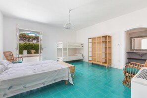 3 bedrooms, iron/ironing board, internet, bed sheets - Villa Giusy 2 by BarbarHouse (Mancaversa)