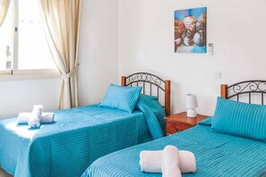 3 dormitorios, tabla de planchar con plancha, wifi y ropa de cama