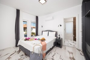 4 bedrooms, iron/ironing board, WiFi, bed sheets - Villa White Cloud - Four Bedroom Villa, Sleeps 8 (Dalyan)