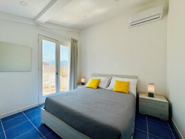 Panoramic Apartment, 3 Bedrooms, Sea View | 3 bedrooms, laptop workspace, free WiFi
