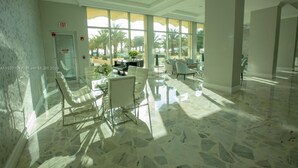 Unclassified image, 4 of 24, button - 1BD/1.5BTH BeachFront Resort Style. Gym, WiFi, Free Parking, Jacuzzi, GameRoom. (Hollywood)