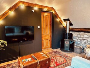 Interior - Orchard farm -Honeyloft (Wedmore)