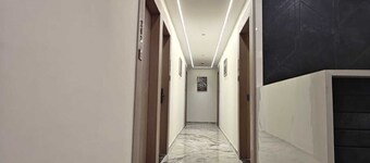 HOTEL MAPLE TREE