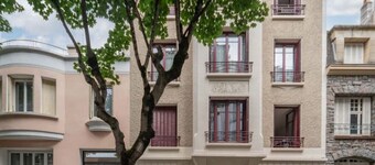 2-bedroom designer apartment, Thermes district