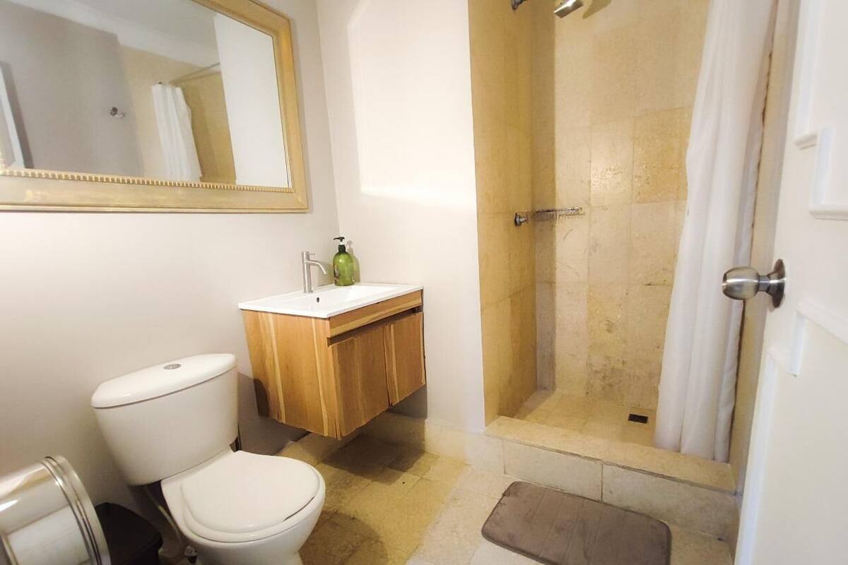 Shower, towels, soap, shampoo