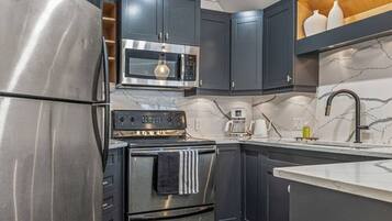 Apartemen, akses difabel | 2 kamar tidur dan internet