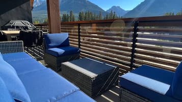 Apartemen | 3 kamar tidur dan internet