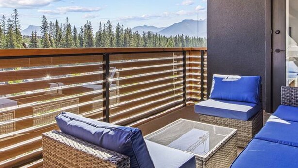 Apartment | 3 bedrooms, high-speed internet - Serenity Villa at Tamarack (Canmore)