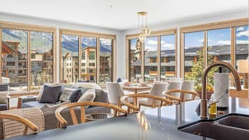 Apartment, Accessible | 3 bedrooms, Internet