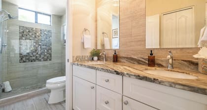 Fountain Hills Golf Condo | Heated Pool & Hot Tub