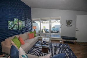 Smart TV, DVD player, books