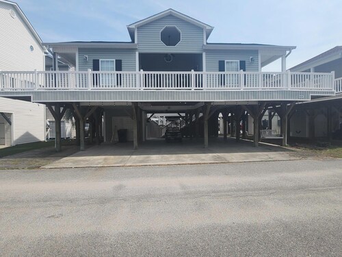 Charming 3-bedroom house with WiFi, AC in marvelous Myrtle Beach