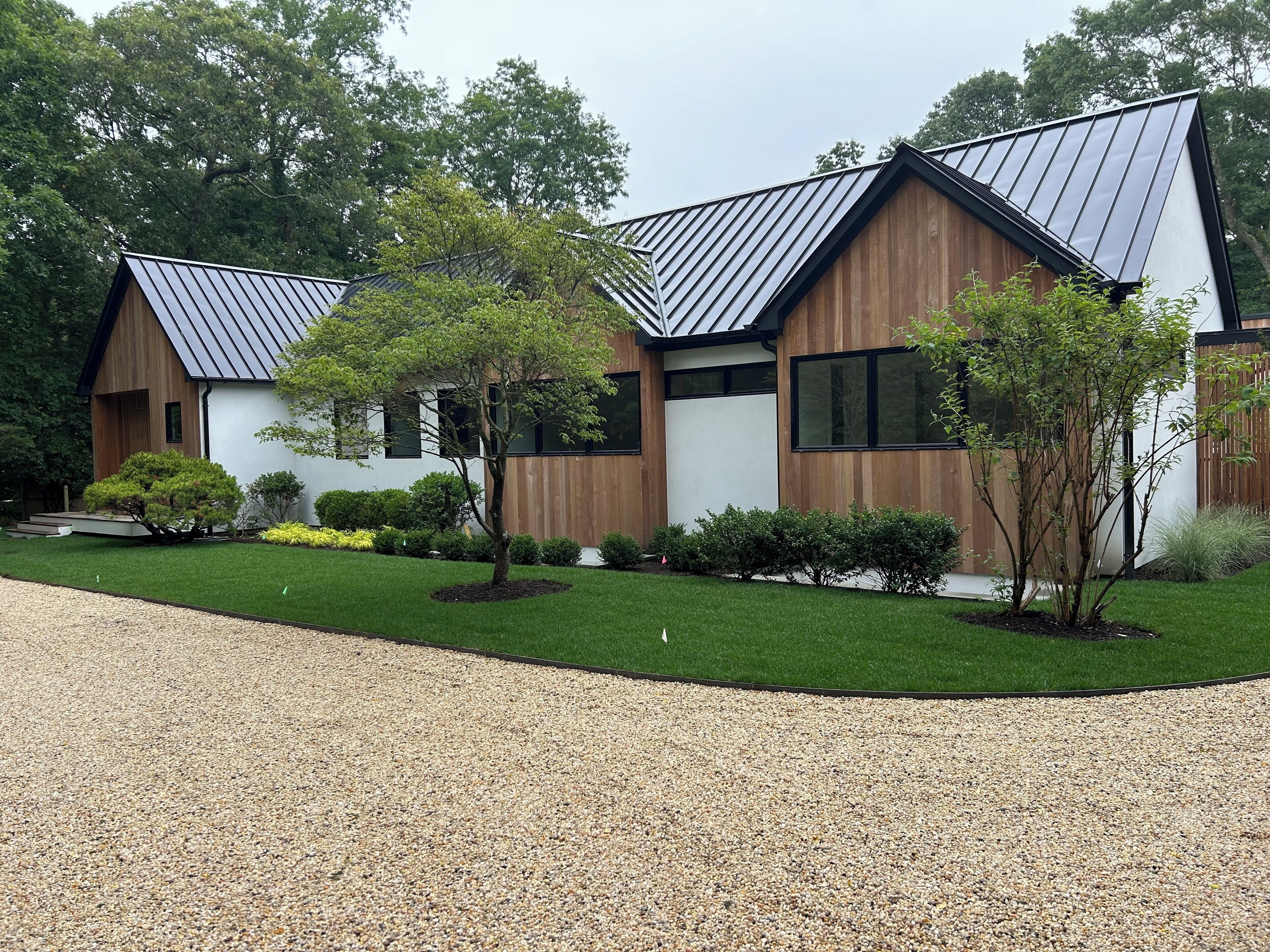 Bridgehampton new house 6br heated pool perfect for entertaining friends/family 