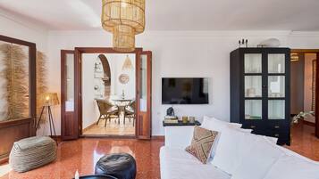 Superior-Apartment, 2 Schlafzimmer, Meerblick | Wohnbereich