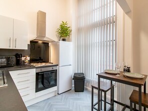 Fridge, microwave, oven, toaster