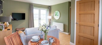 *Cosy, peaceful and modern ground floor apartment* - Pass the Keys