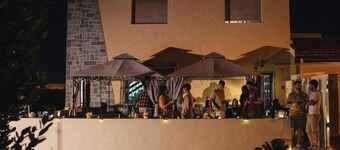 Casa Verna tú Escapada Ideal en Familia o Grupo; Actividades, Jacuzzi y Barbacoa