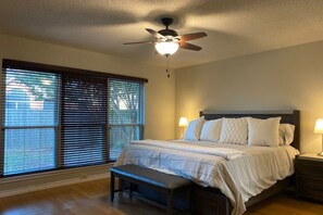 5 chambres, bureau, fer et planche à repasser, Wi-Fi