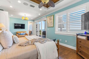 6 bedrooms, iron/ironing board, travel cot, free WiFi