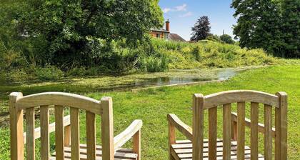 1 bedroom accommodation in Nether Wallop, Stockbridge