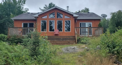 3 Bedroom 1.5 Bathroom Lakefront cottage. 270 ft. water line. Very private.