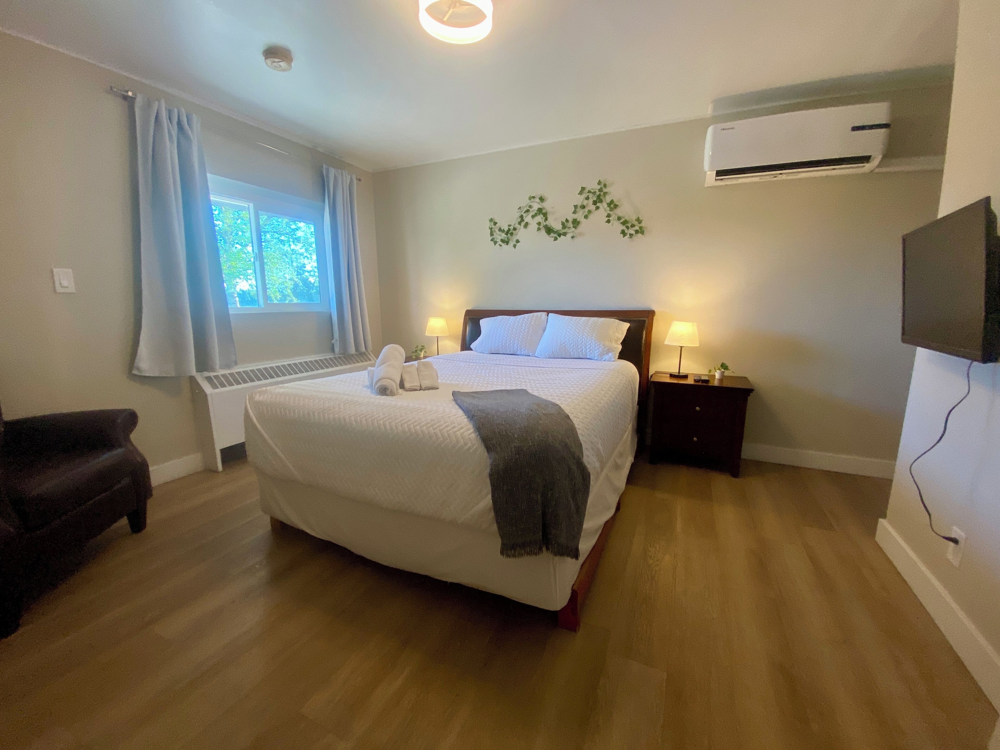 1 bedroom, WiFi, bed sheets