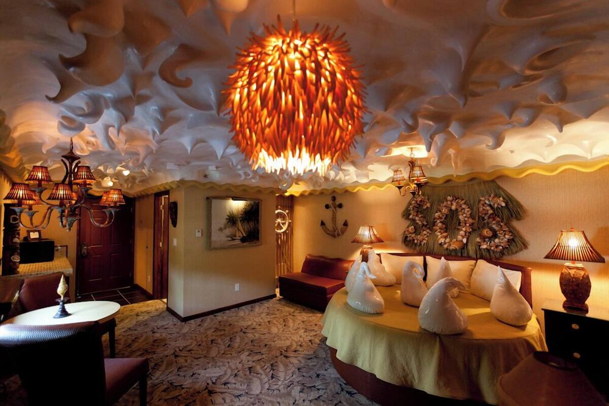 Maryann's Coconut Cream Pie | 2 bedrooms, desk, free WiFi, bed sheets