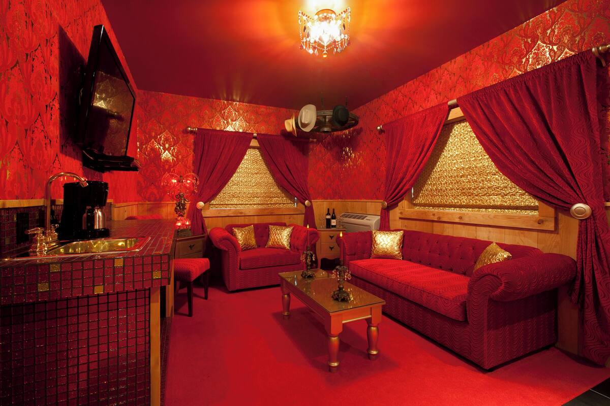 Miss Kitty's Saloon | Living area